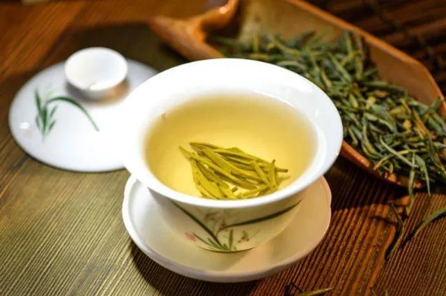 中茶院：绿茶茶汤色卡问世